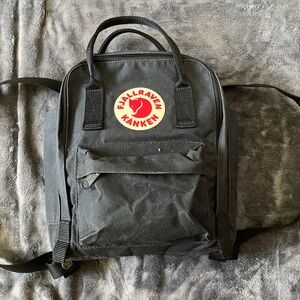 Fjall Raven Kanken Backpack SM